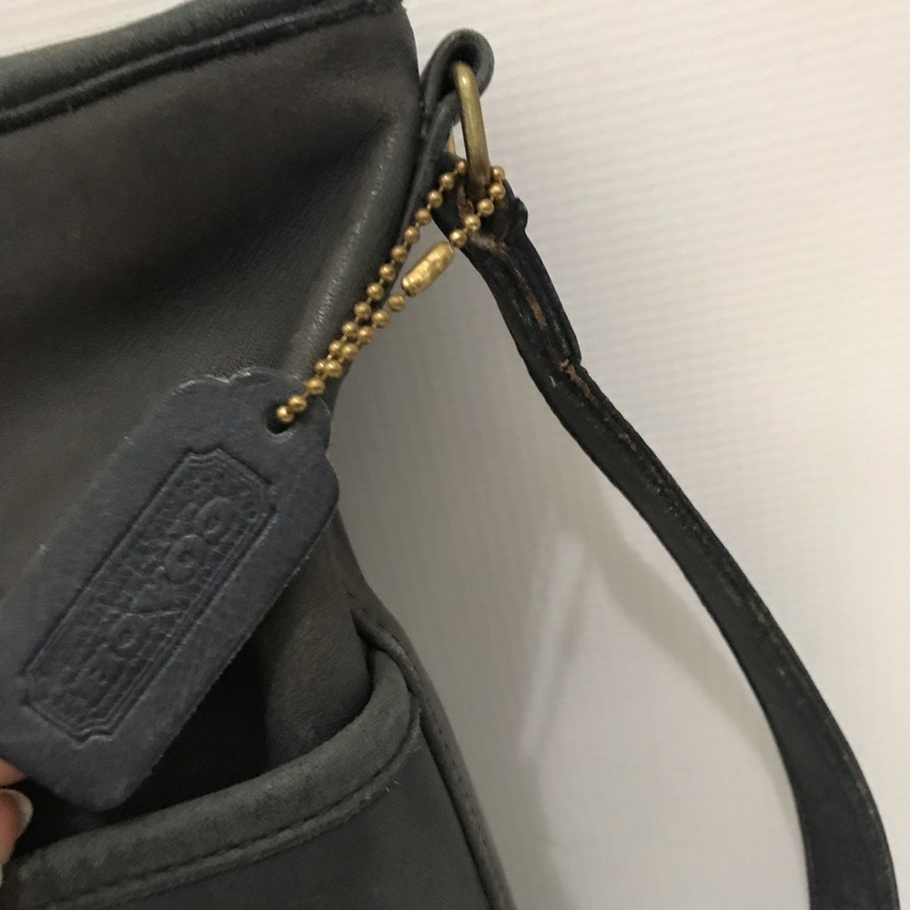 Vintage Coach 9821 Crossbody Bag - Picture 2 of 14